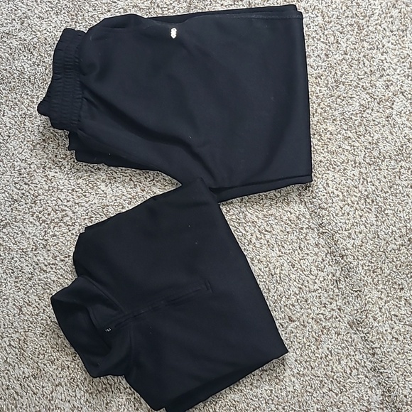 Leg3Nd Black Joggers with Elastic Waistband With Matching Top - Picture 1 of 11